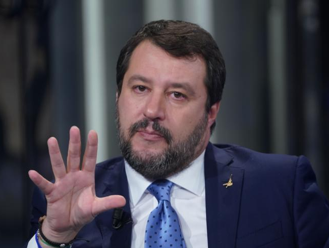Salvini: “Nuovi arrivi in Campania, il partito cresce”