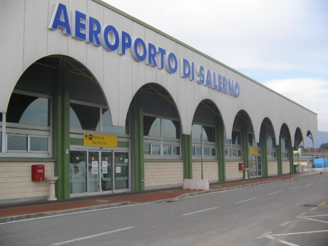 Aeroporto, Venanzoni (De Luca Presidente): “I voli a Pontecagnano non penalizzino Capodichino”