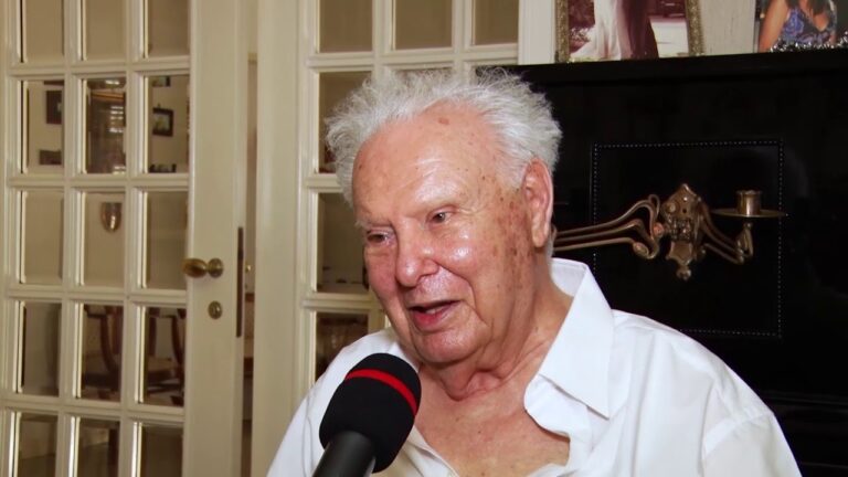 Battipaglia piange il suo storico sindaco, Enrico Giovine: aveva 90 anni